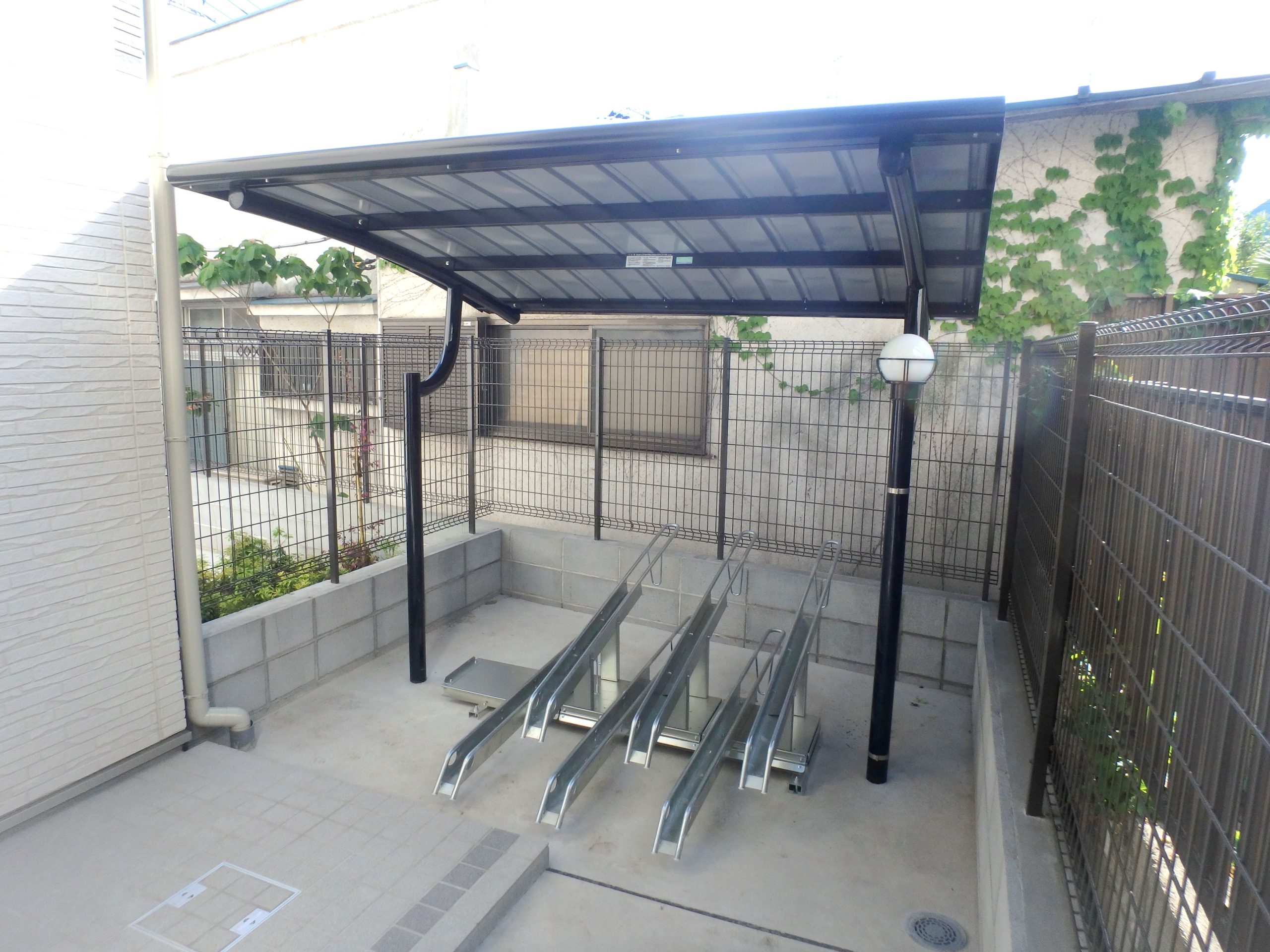 ＴＡＴＥＩＳＨＩ 駐輪場もあります