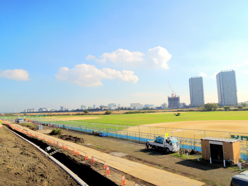 アルメリア 駅周辺環境