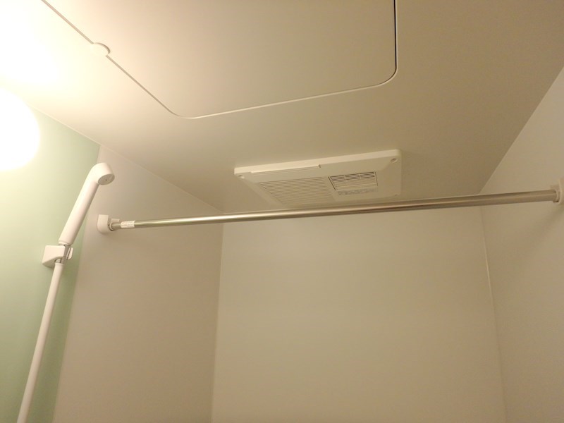メゾン　ド　ピエラ 浴室換気乾燥機付き