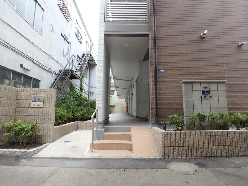 大田中央 エントランス
