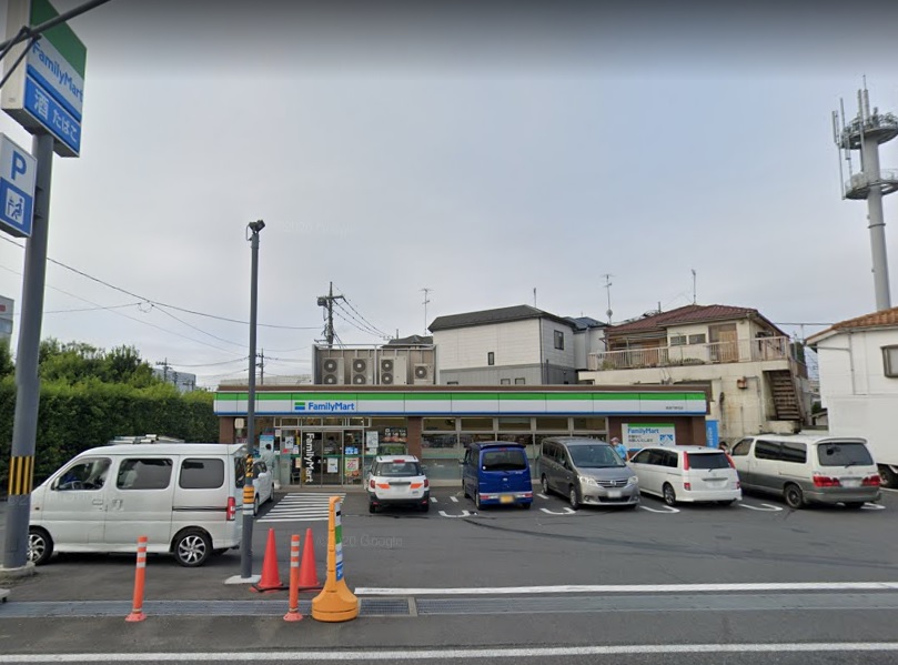 ＣｈａｒｍＣｏｕｒｔ ﾌｧﾐﾘｰﾏｰﾄ 高津下野毛店
