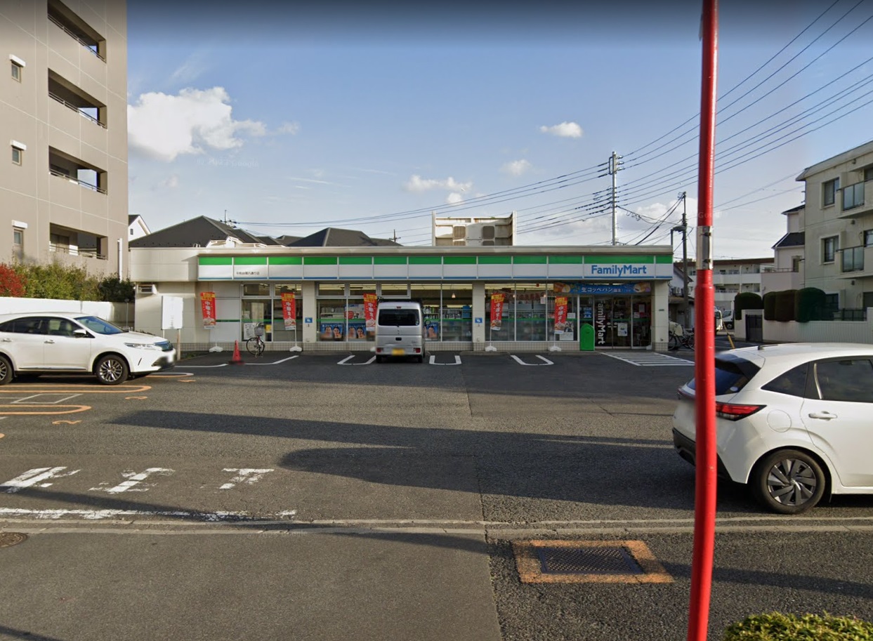 サークル　平和台 ﾌｧﾐﾘｰﾏｰﾄ 平和台環八通り店