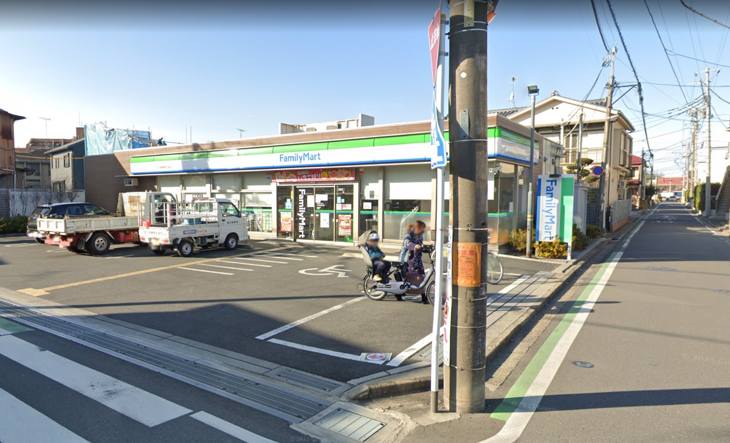 リバーヴィレッジＭ ﾌｧﾐﾘｰﾏｰﾄ さいたま栄和五丁目店