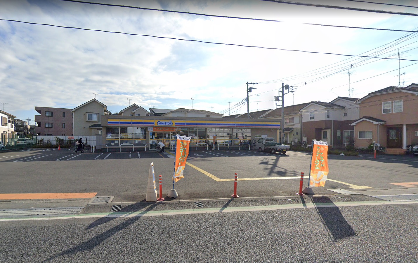 アゼリアカーサ ﾐﾆｽﾄｯﾌﾟ 志木市中宗岡1丁目店