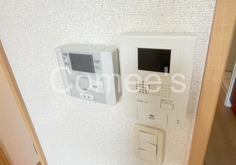 ゼルコヴァ モニター付きインターホン