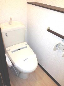 ブラザーズハイツ トイレ