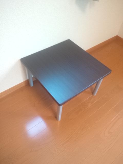 上新井レジデンス テーブル