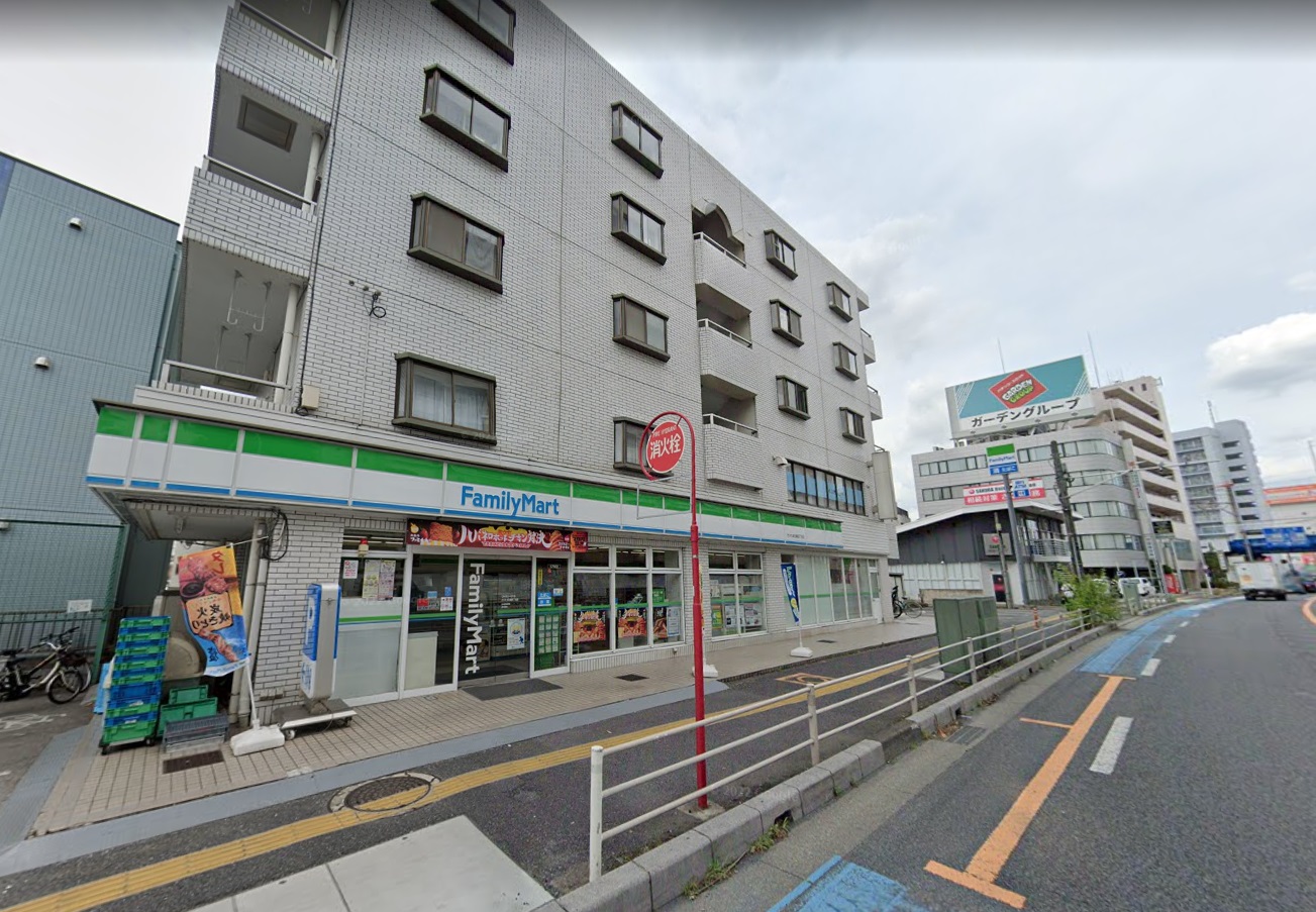 レイクサイド武蔵浦和 ﾌｧﾐﾘｰﾏｰﾄ さいたま白幡四丁目店