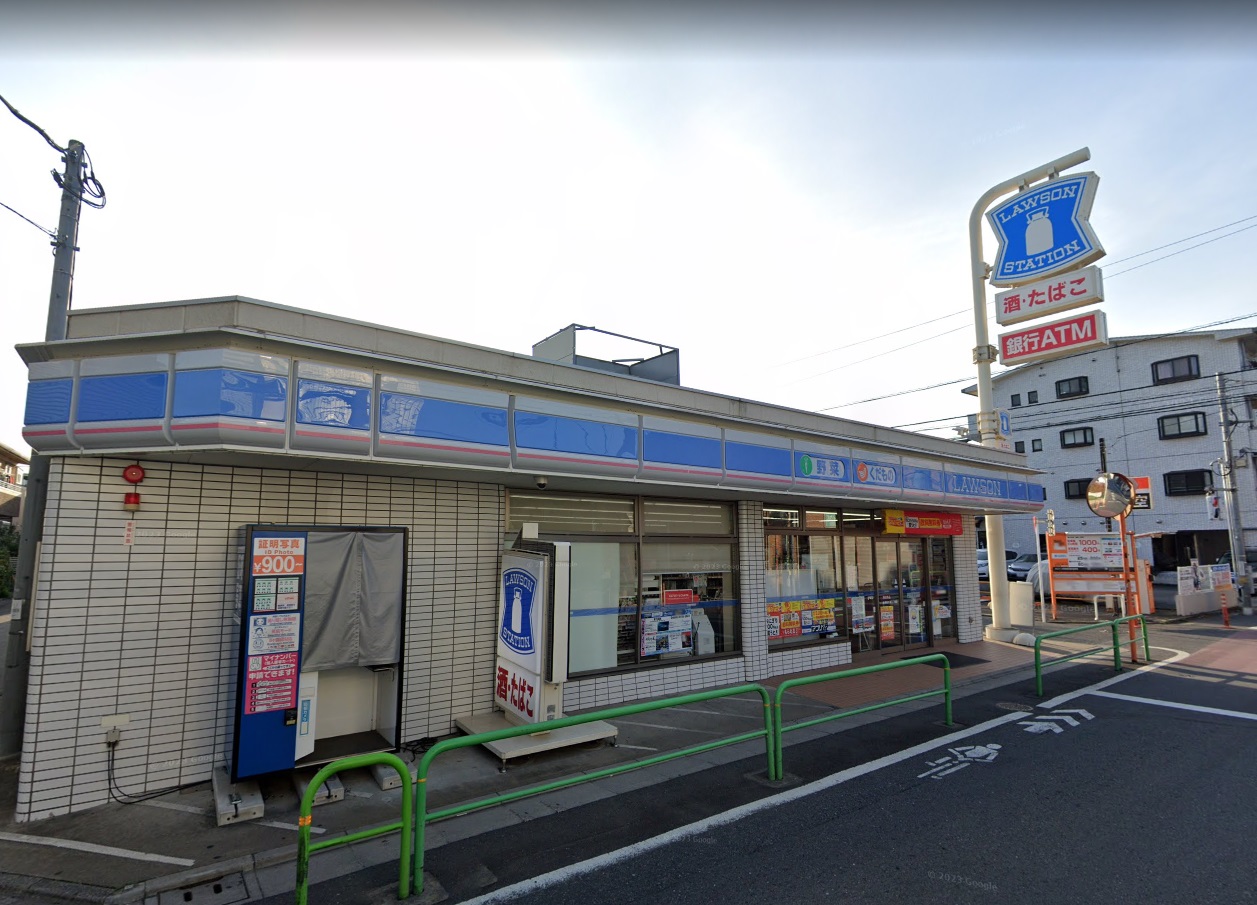 α ﾛｰｿﾝ 練馬東大泉五丁目店