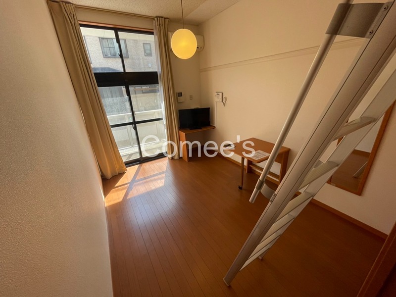 YU リビング