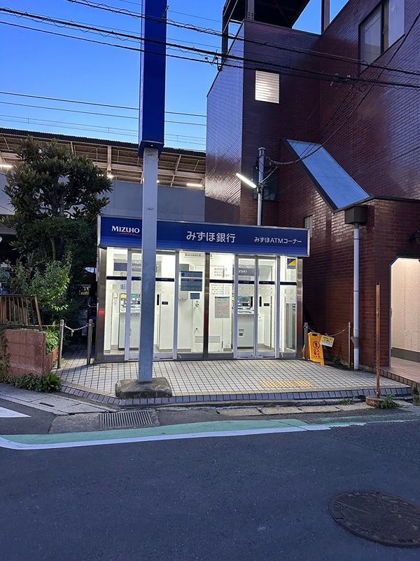 マ　メゾン 谷塚駅前出張所（ATM）