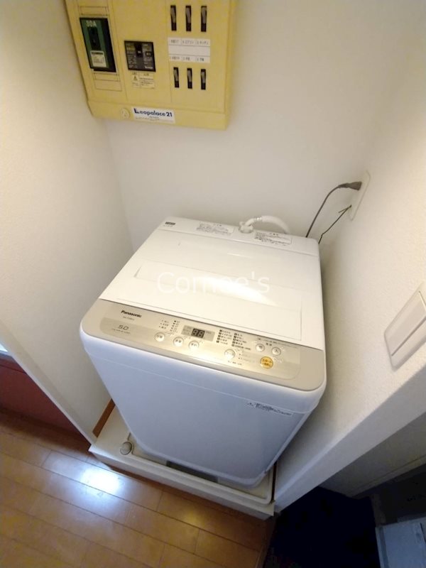 エルデン【告知事項部屋あり　107】 洗濯機