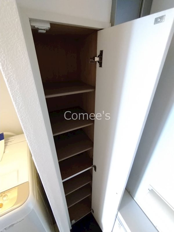 エルデン【告知事項部屋あり　107】 シューズボックス