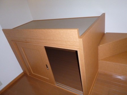 ピュアタウン ベッドの下は収納になっています