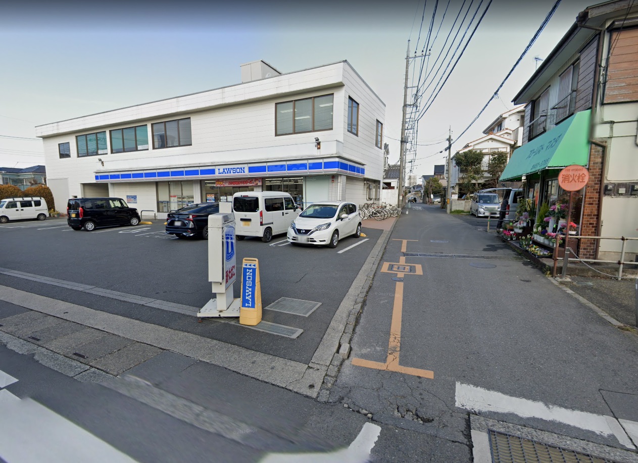 クレール ﾛｰｿﾝ 朝霞膝折町一丁目店