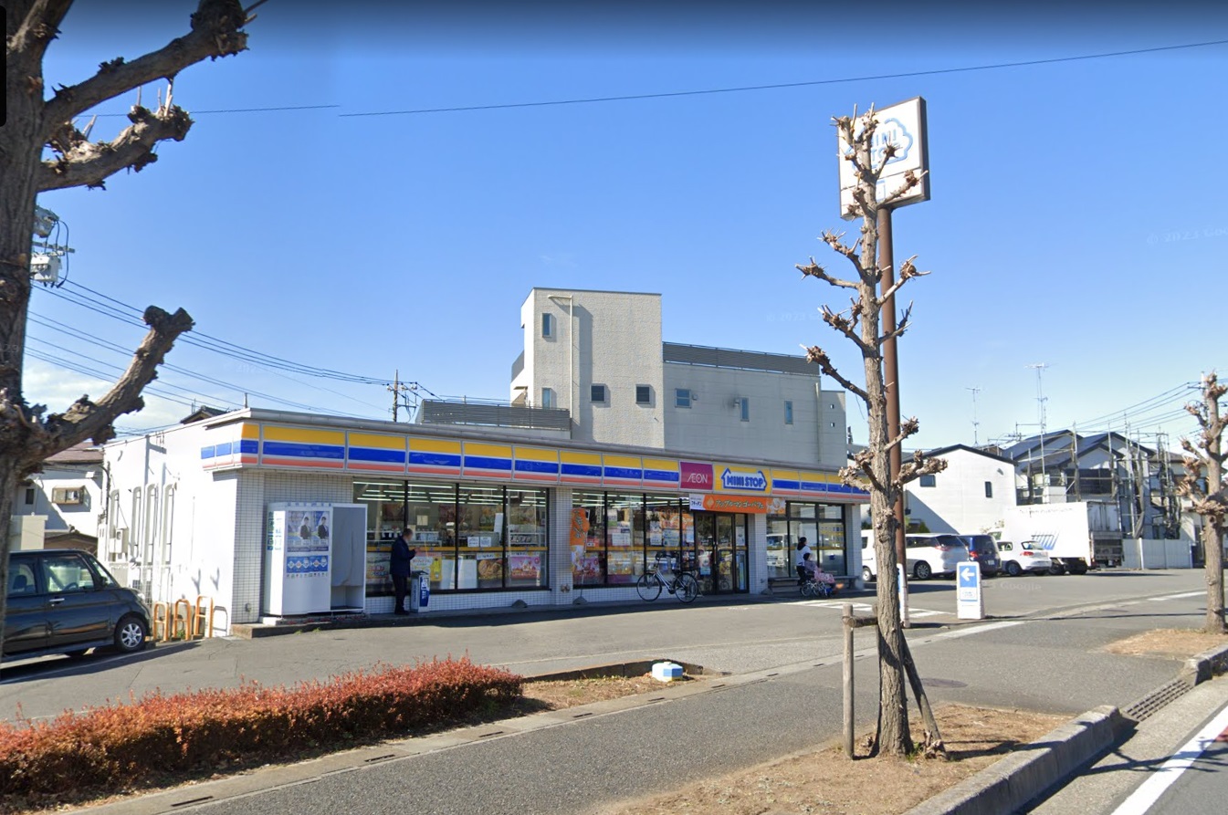 ＭＯＥＧＩ ﾐﾆｽﾄｯﾌﾟ 浦和木崎店