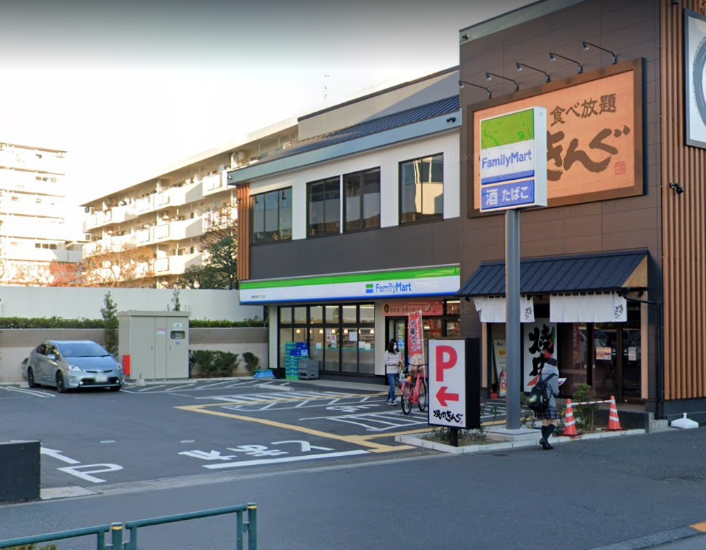 プリマベーラ中台２ ﾌｧﾐﾘｰﾏｰﾄ 板橋前野町六丁目店