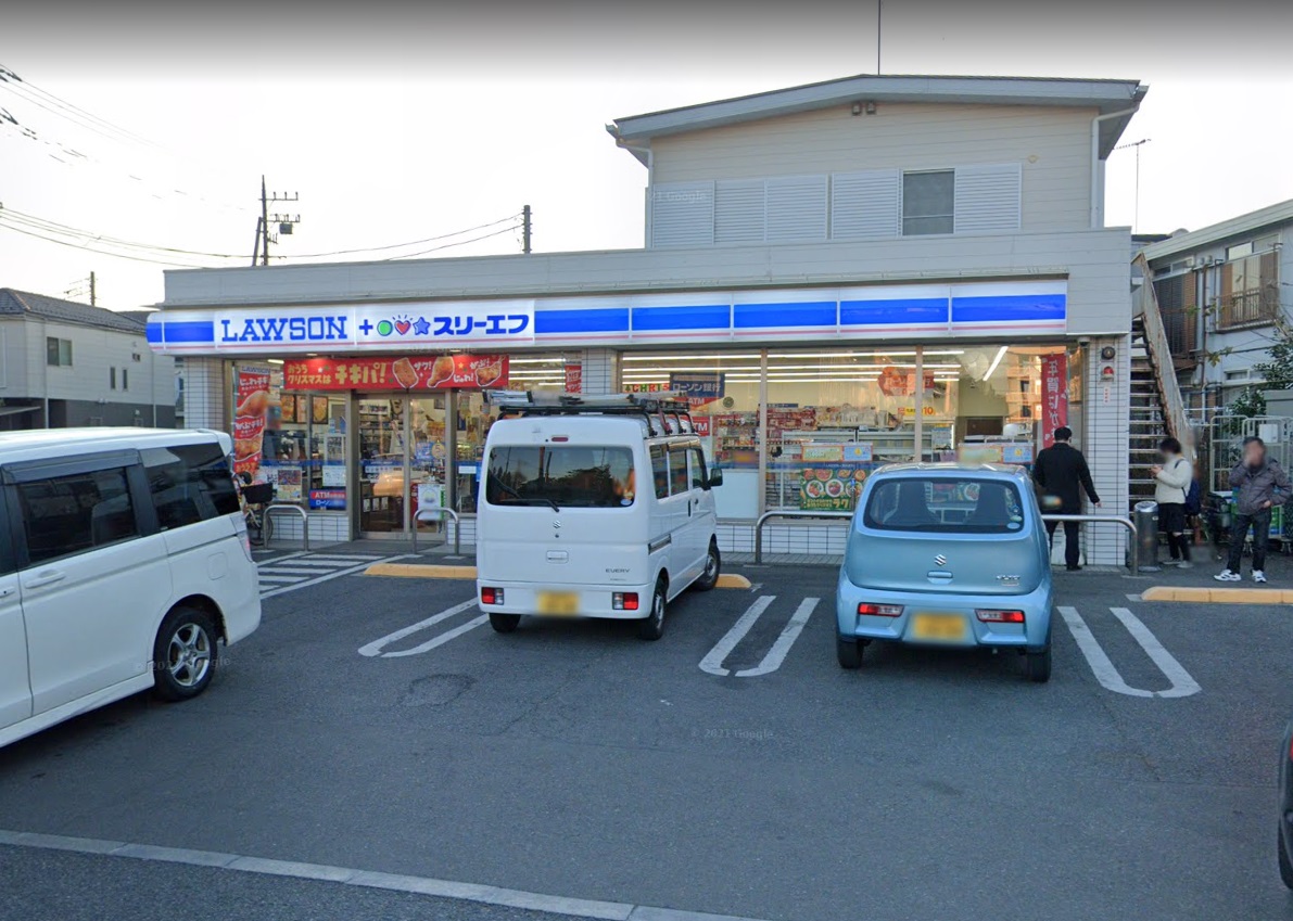富士コーポ ﾛｰｿﾝ･ｽﾘｰｴﾌ 座間相模が丘店