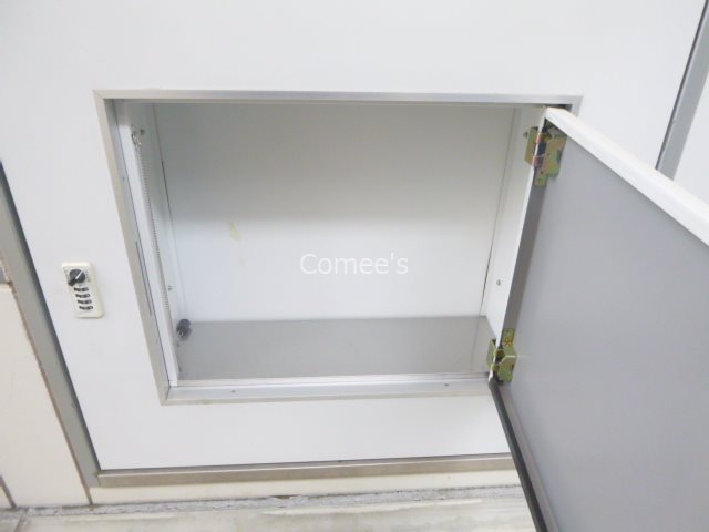 アビィロード烏山 宅配ＢＯＸ