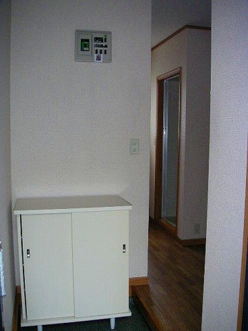 プラセール中延 玄関