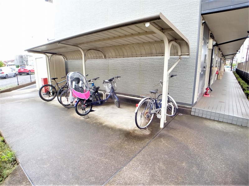 レオパレスエスポワールⅡ 駐輪場完備