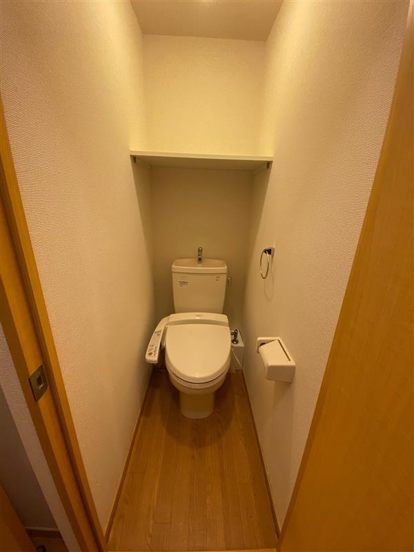 レオパレスア　ボンド その他