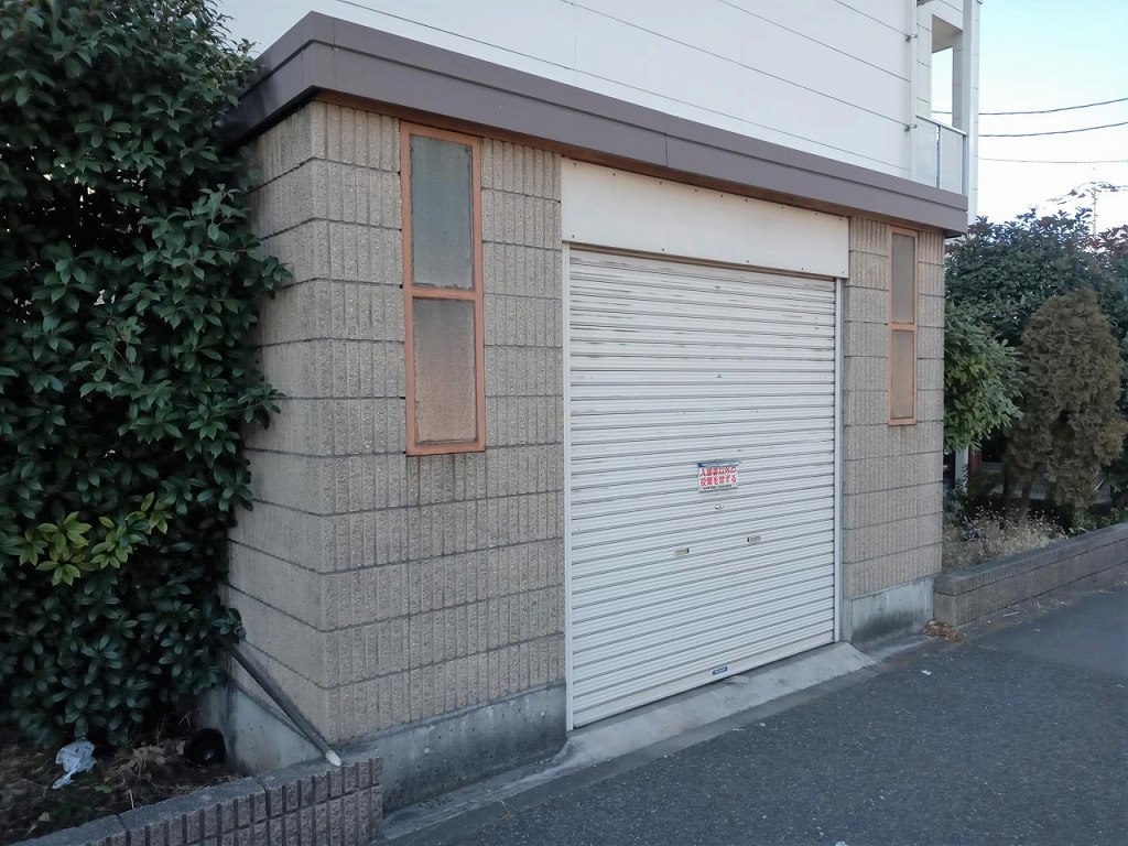 レオパレスパレスフィオーレⅢ ゴミ置き場