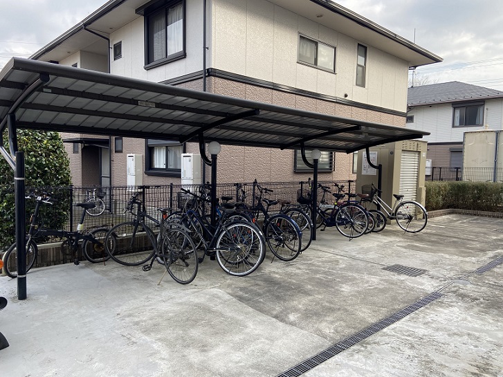 レオネクスト希望 駐輪場