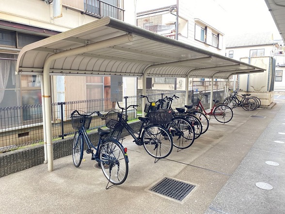 レオパレスクレールＳＫ 駐輪場