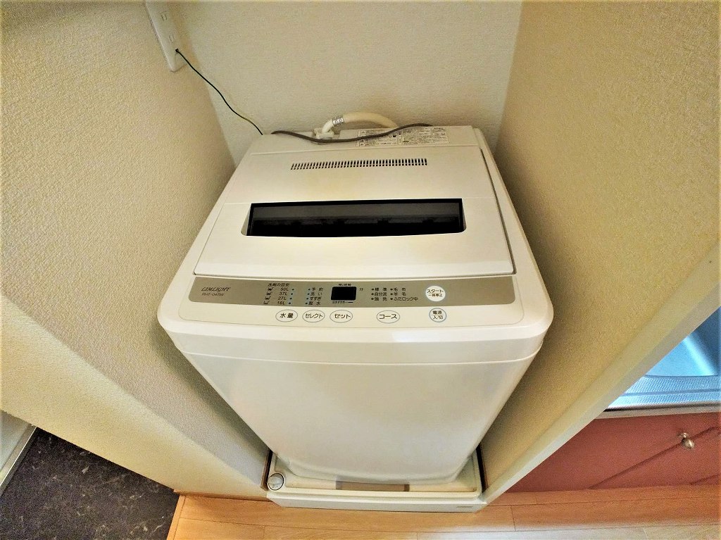 レオパレスダンディライオン 洗濯機