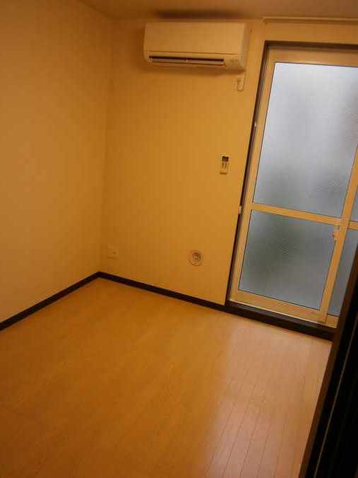 レオネクストソレイユ岡本 1階居室　同タイプの物件になります