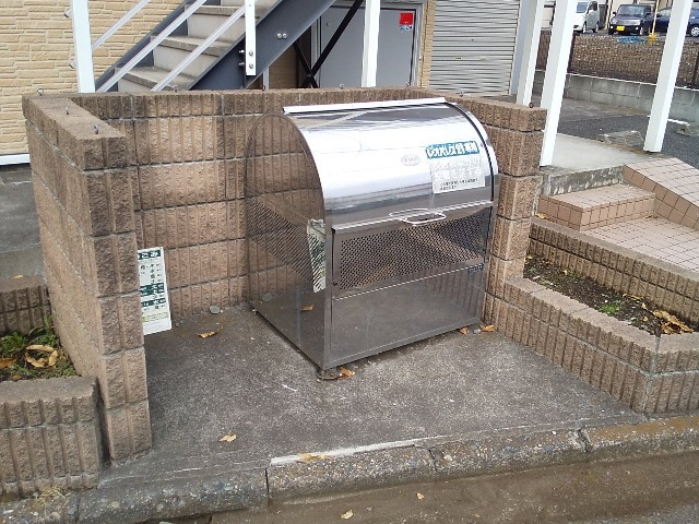 レオパレス金森 ゴミ置場