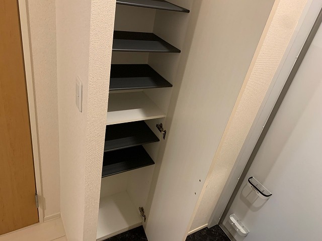クレイノスリジエ シューズボックス