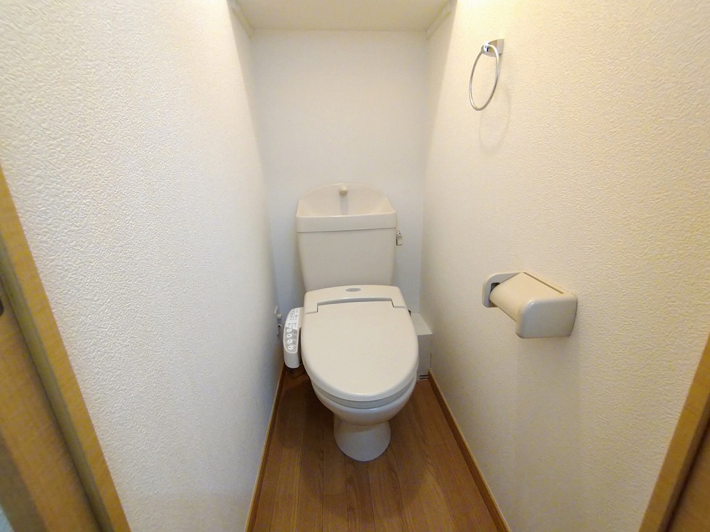 レオパレスカリス 温水洗浄便座設置