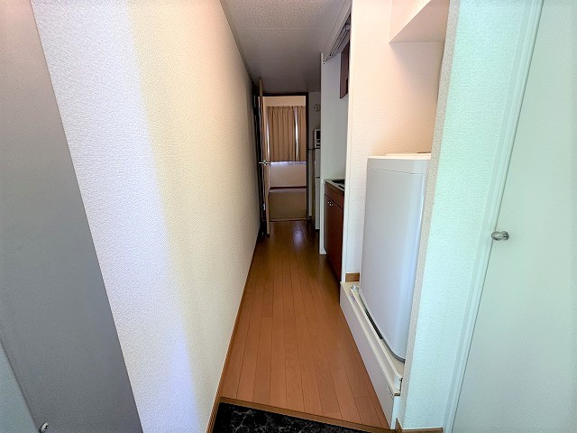 レオパレスラ　エスペランサ 廊下