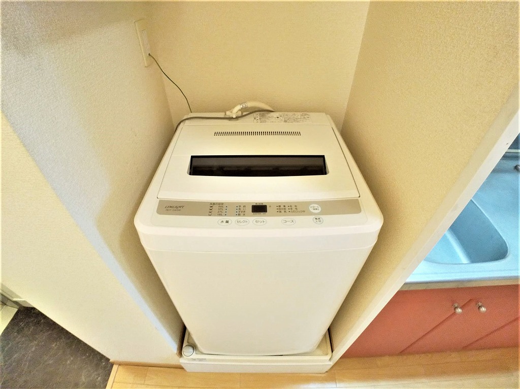 レオパレスリバーヴィレッジＭ 洗濯機
