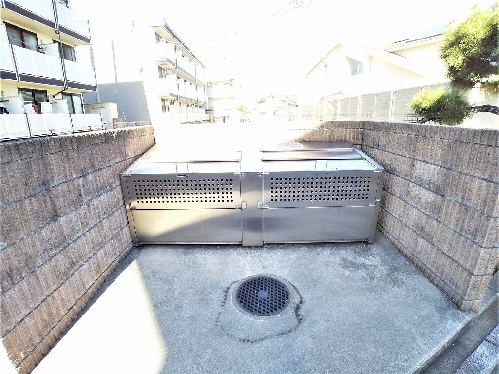 レオパレスリバーヴィレッジＭ その他