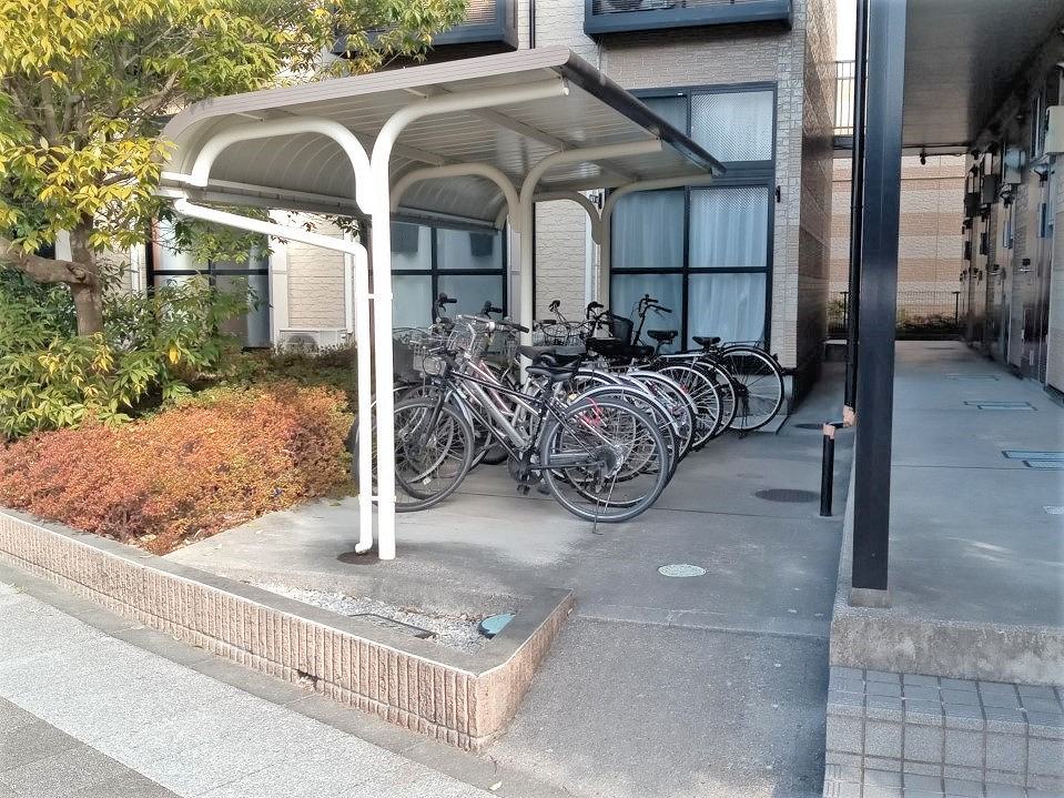 レオパレスＭａｋｅａｒｒｏｗ 自転車置き場
