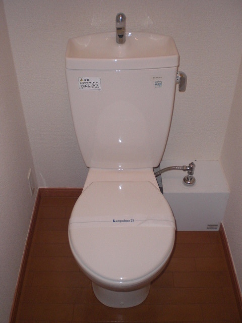 レオパレスサントーヨー その他