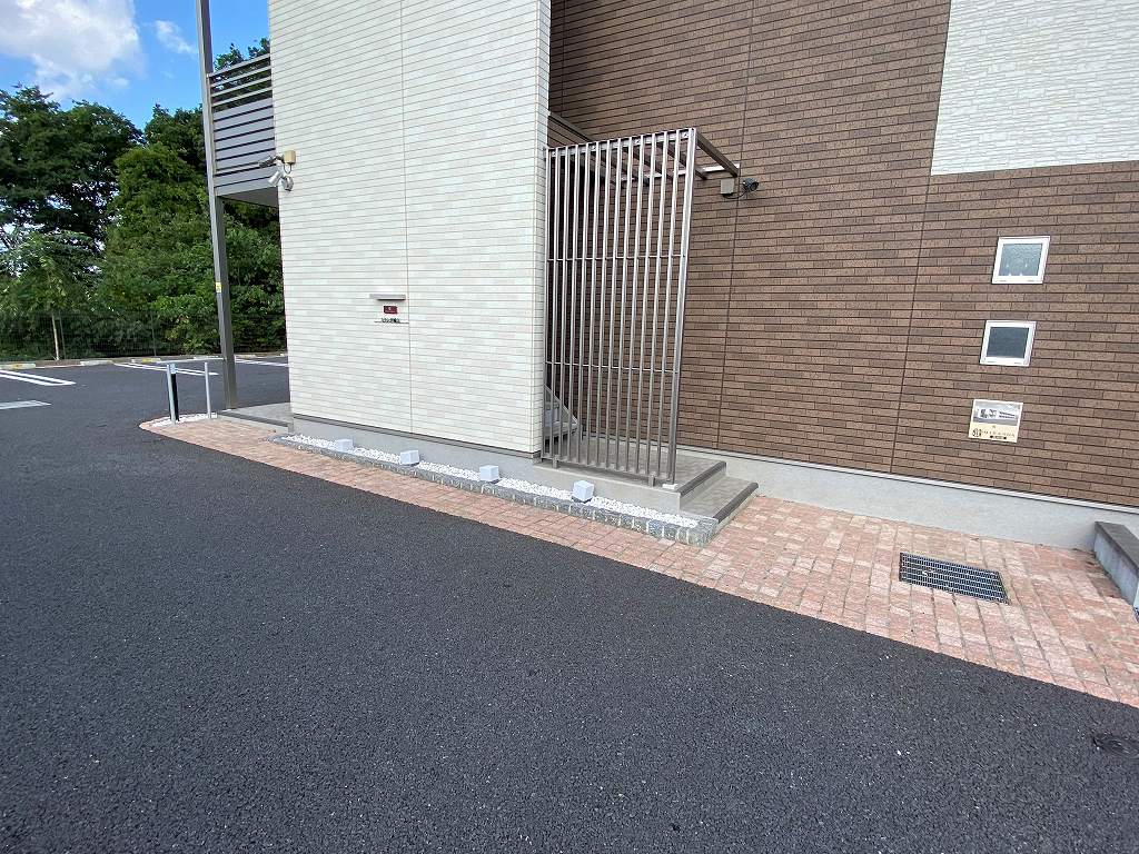ミランダ城山 その他
