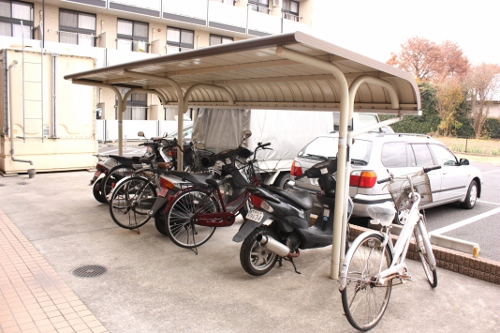 レオパレスグランプラス 駐輪場