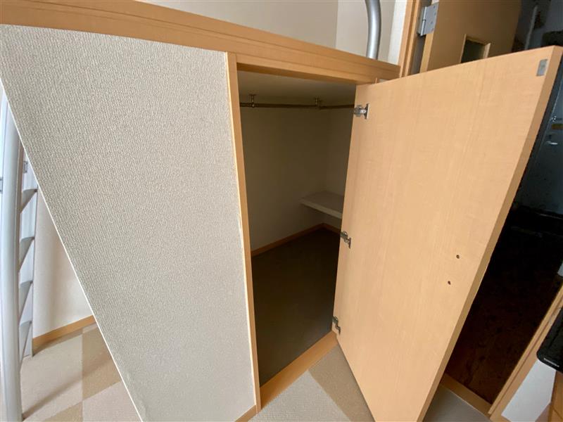 レオパレスリリー その他