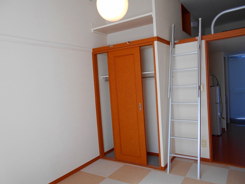 レオパレス美勝園Ⅱ 部屋によっては家具家電が付いておりません