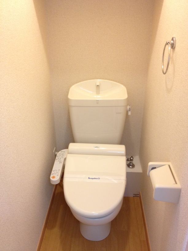レオパレスアムール大宮Ⅱ バス・トイレ別のセパレートタイプ