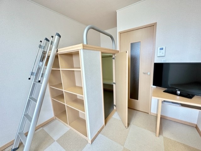 レオパレスルチェンテ カーペットは部屋毎に模様が異なります。