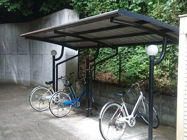 レオパレスグリーンベール 駐輪場
