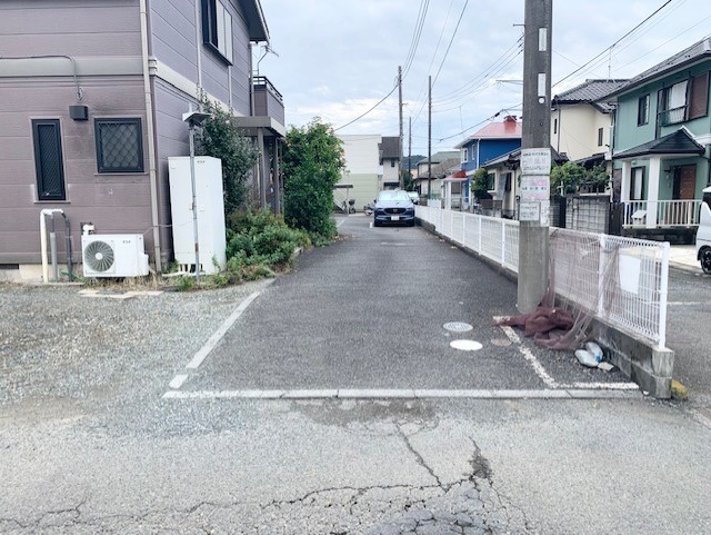 レオパレス卯月　２００３ ゴミ置き場