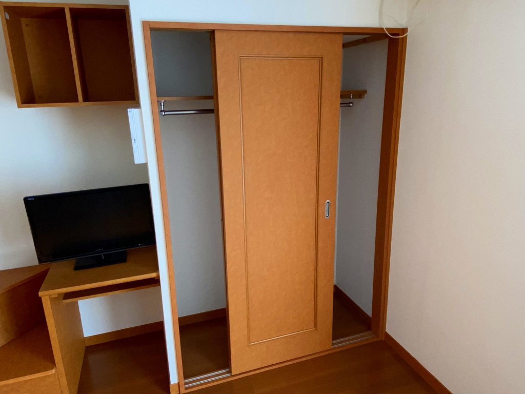 レオパレスＪＩＰＡＮＧ 同タイプ部屋の写真となり設備等は現況と異なる場合があります
