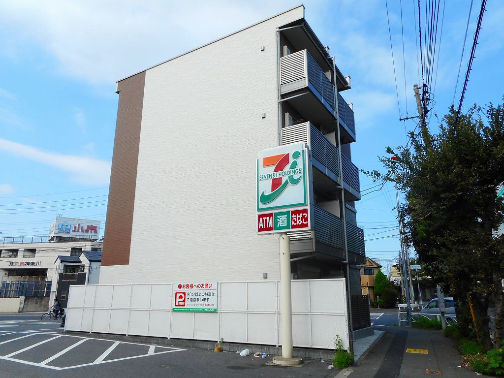 クレイノＦＯＲＥＶＥＲ コンビニ　徒歩1分