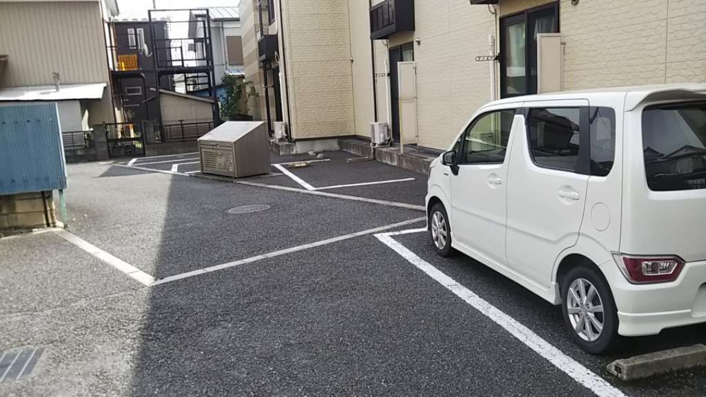 レオパレスフローラル北美町 その他